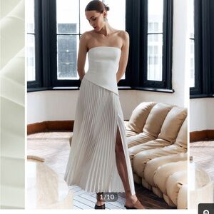 Commense White Strapless Pleated Dress